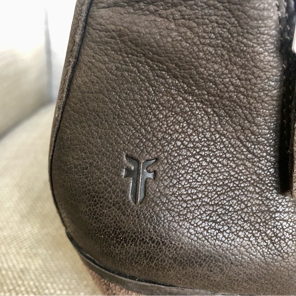 Frye Judith Zipper Booties in Dark Brown Leather Size 6 - Picture 9 of 9